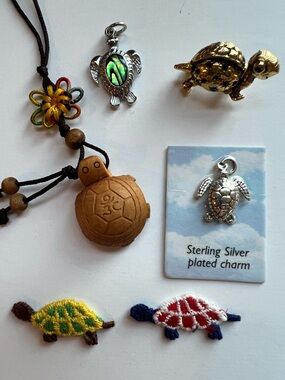 6 Piece Turtle Tortoise Jewelry & Craft Lot Sea Ocean Life Charm Pin Patch